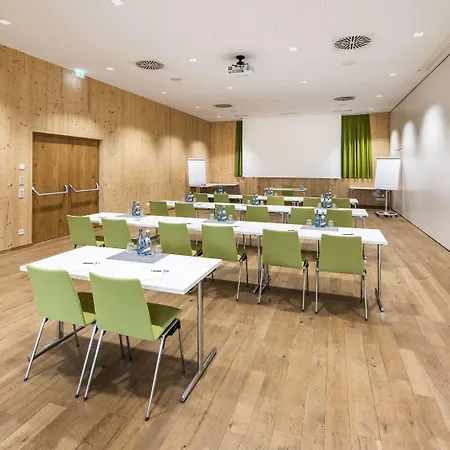 Der Reschenhof Hotel 4*