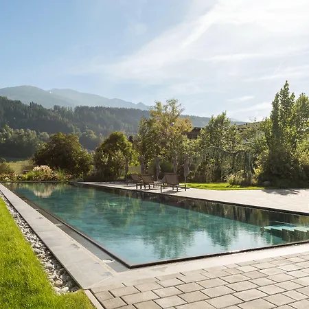 Hotel Der Reschenhof 4*