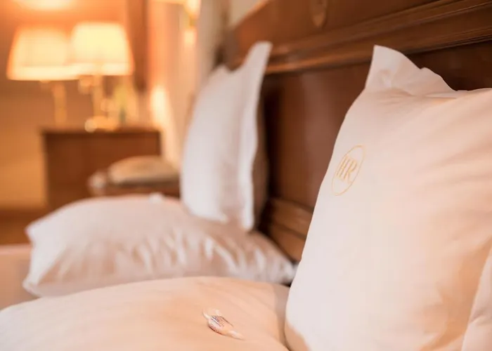 Der Reschenhof Отель