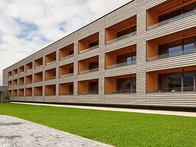 Отель Der Reschenhof 4*